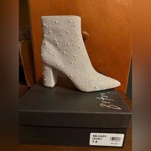 Betsey Johnson Pearl-Embellished Ivory Heeled Boots